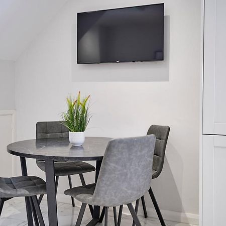 Villa Belfast Luxury Lets - Windsor Townhouse Esterno foto