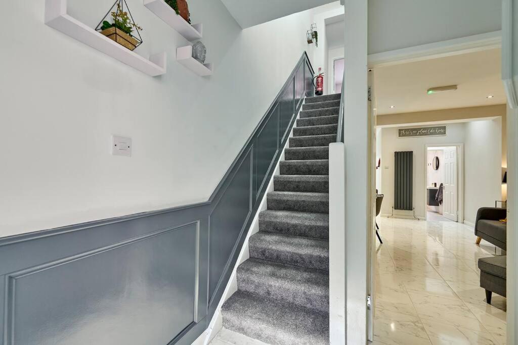 Villa Belfast Luxury Lets - Windsor Townhouse Esterno foto