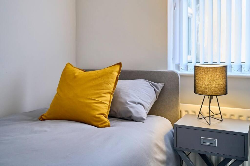 Villa Belfast Luxury Lets - Windsor Townhouse Esterno foto